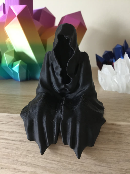 Sitting Ghost Figurine – Spooky-Cute 3D Decor for Shelves & Desks
