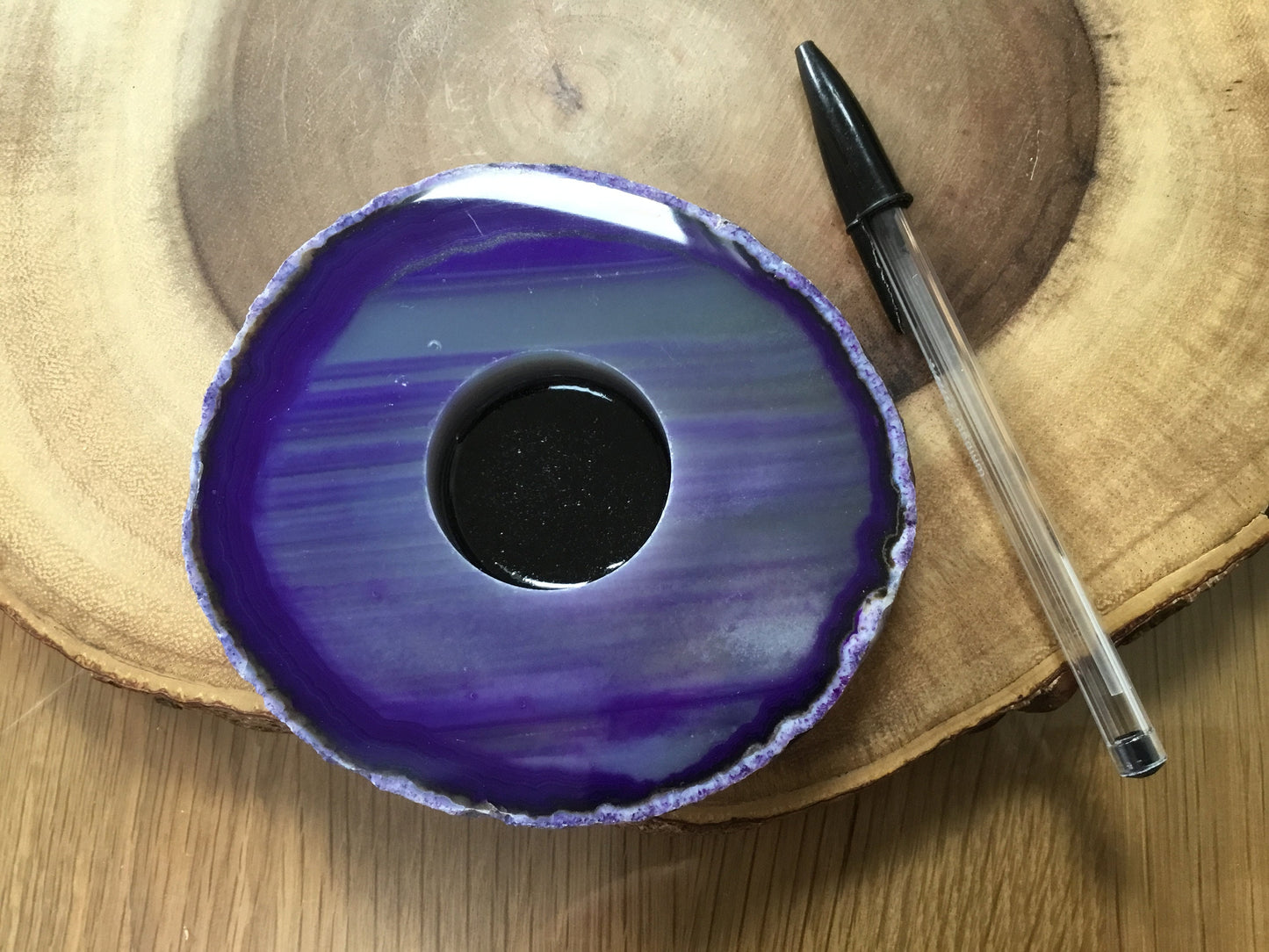 Purple Agate Candle Holder – Natural Crystal Decor for Healing, Light & Mythical Energy